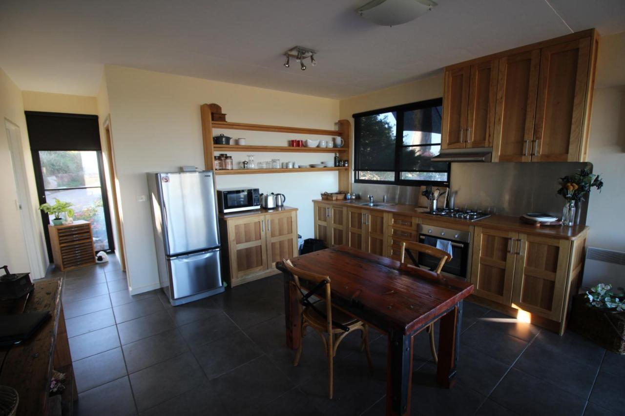 Appartamento Down To Earth Farm Retreat Sarsfield Esterno foto